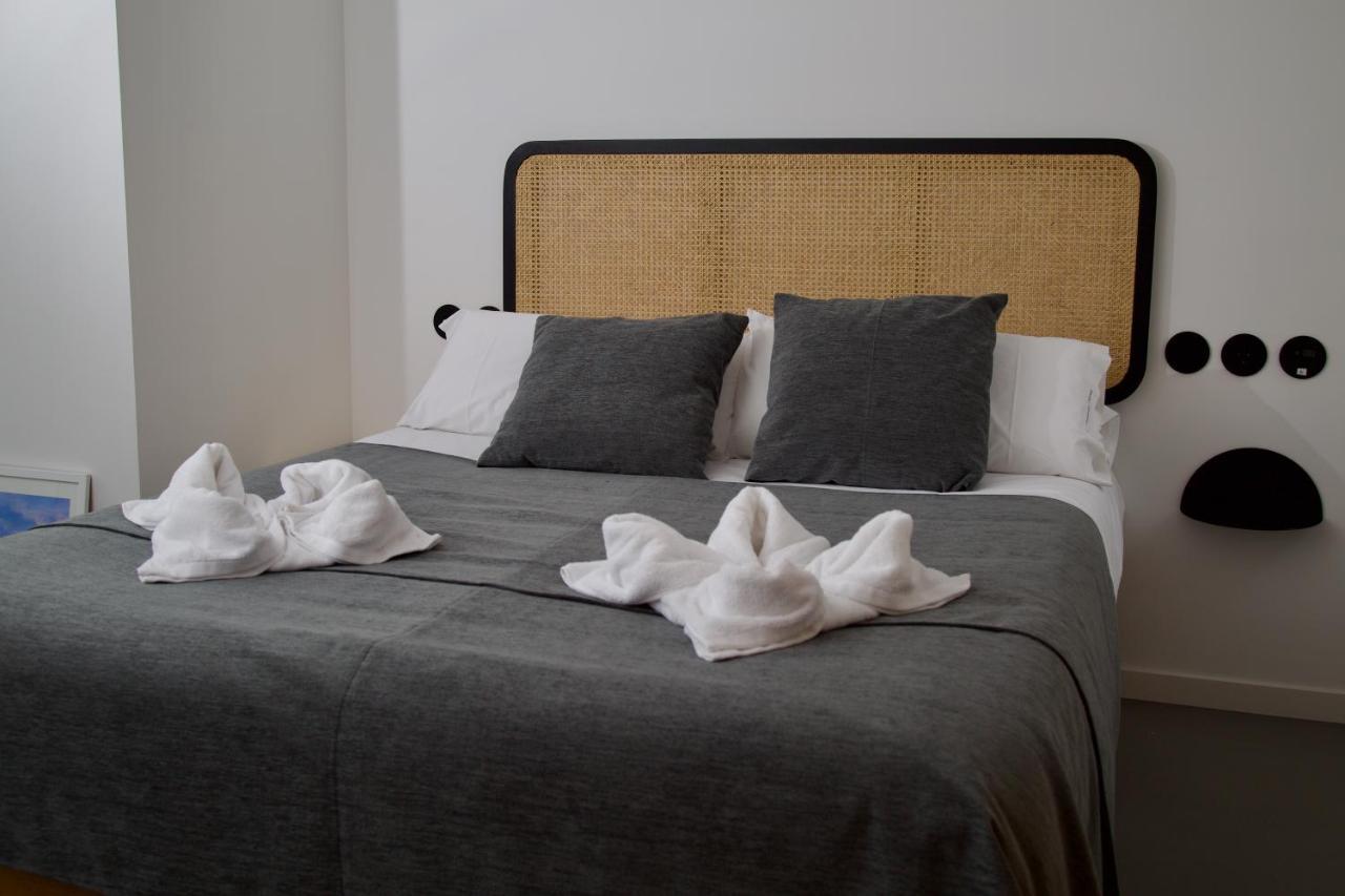 Suite 101 - 2 Bedroom Suite At Amando Perez Suites Рібадео Екстер'єр фото